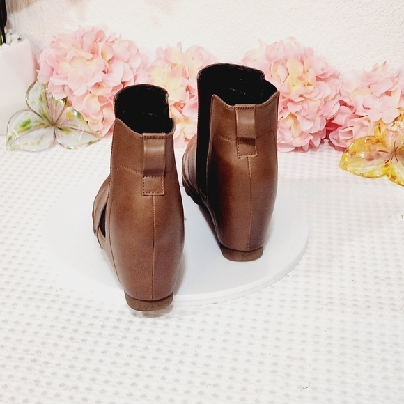 Tinstree Non-Slip Hidden Wedge Chelsea Boots Pull on Ankle Booties Size 10 - Picture 4 of 11